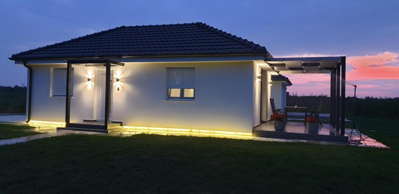 Kovel Apartmani - Termalna Rivijera Bogatic Екстер'єр фото